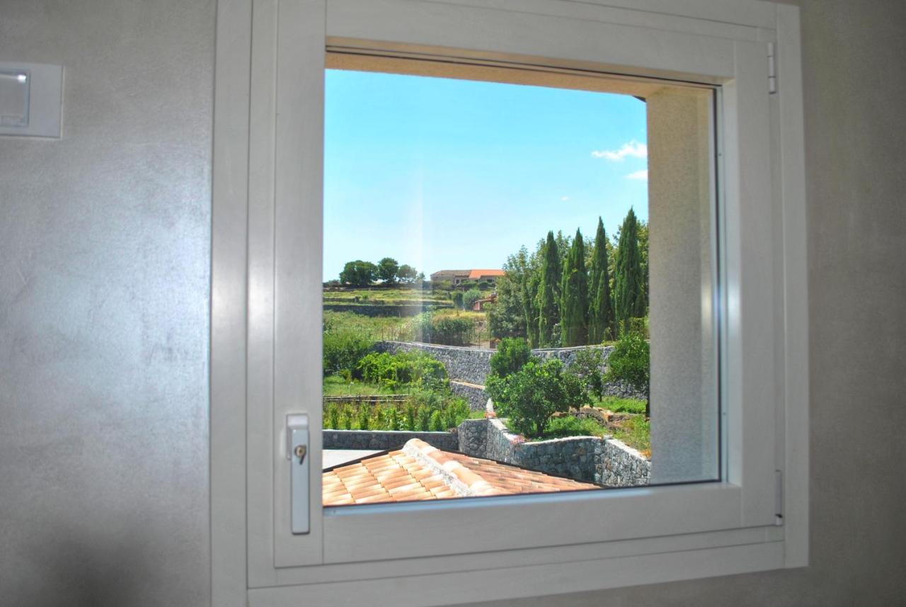 Villa Dedalisa By Holidayngo Acireale Bagian luar foto